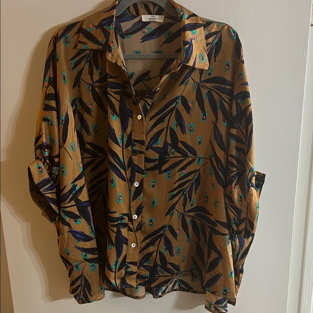 Entro Tan and Blue Patterned Blouse